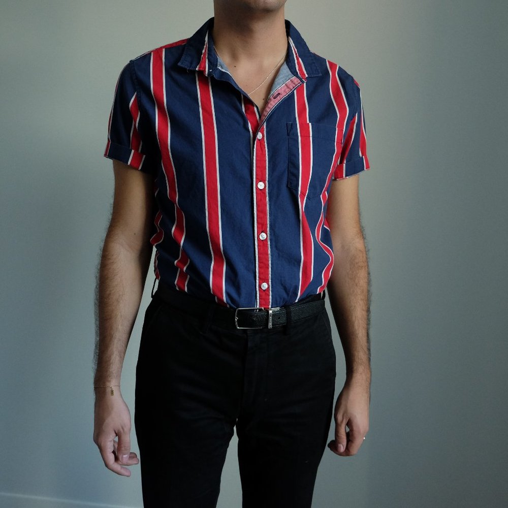Forever 21 Men's Red Stripe Shirt Medium